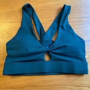 Evergreen Fabletics twist sports bra